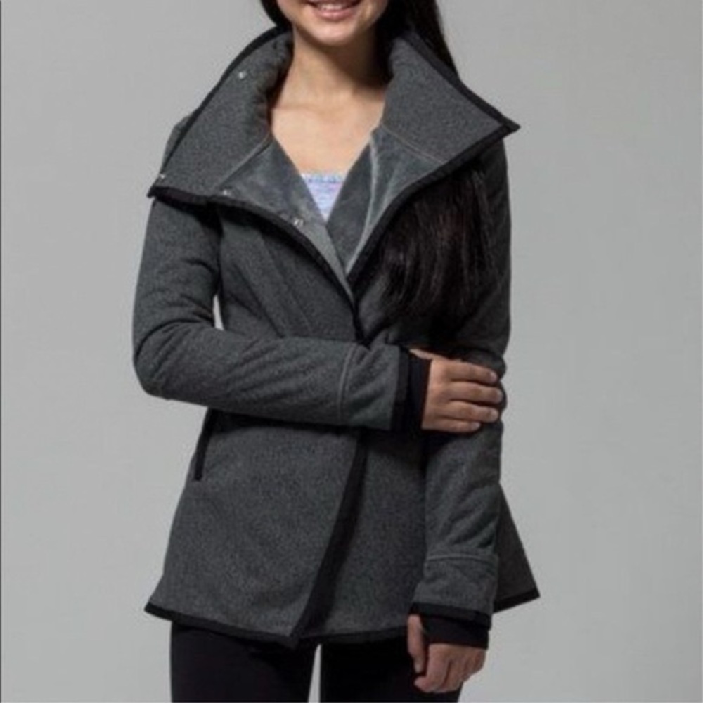 Ivivva Girls Big Business Wrap Jacket Size 12 by Lululemon